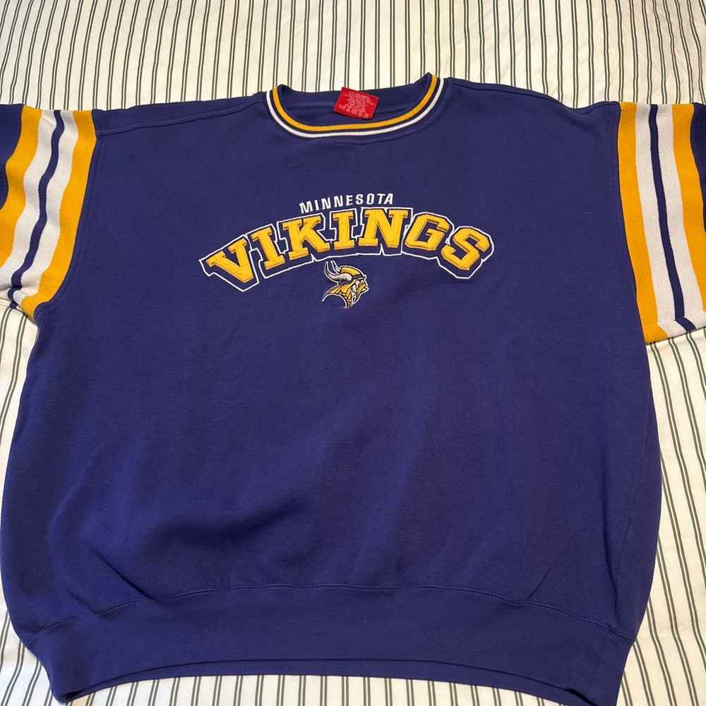 Vintage Minnesota Vikings Crew Neck - Great condition - XL